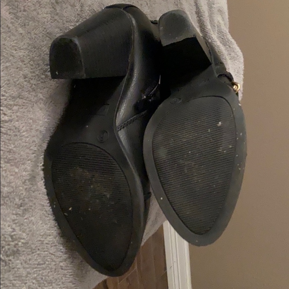 Booties - Picture 4 of 5
